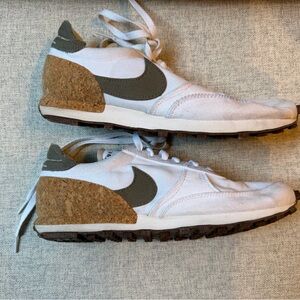 Nike Daybreak-Type "Cork - Pagoda" sneaker